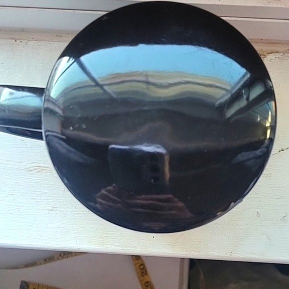 85 Degrees Bakery Black Mug Collectible "I got you 85oc coffee." Boy & Girl - Picture 4 of 6